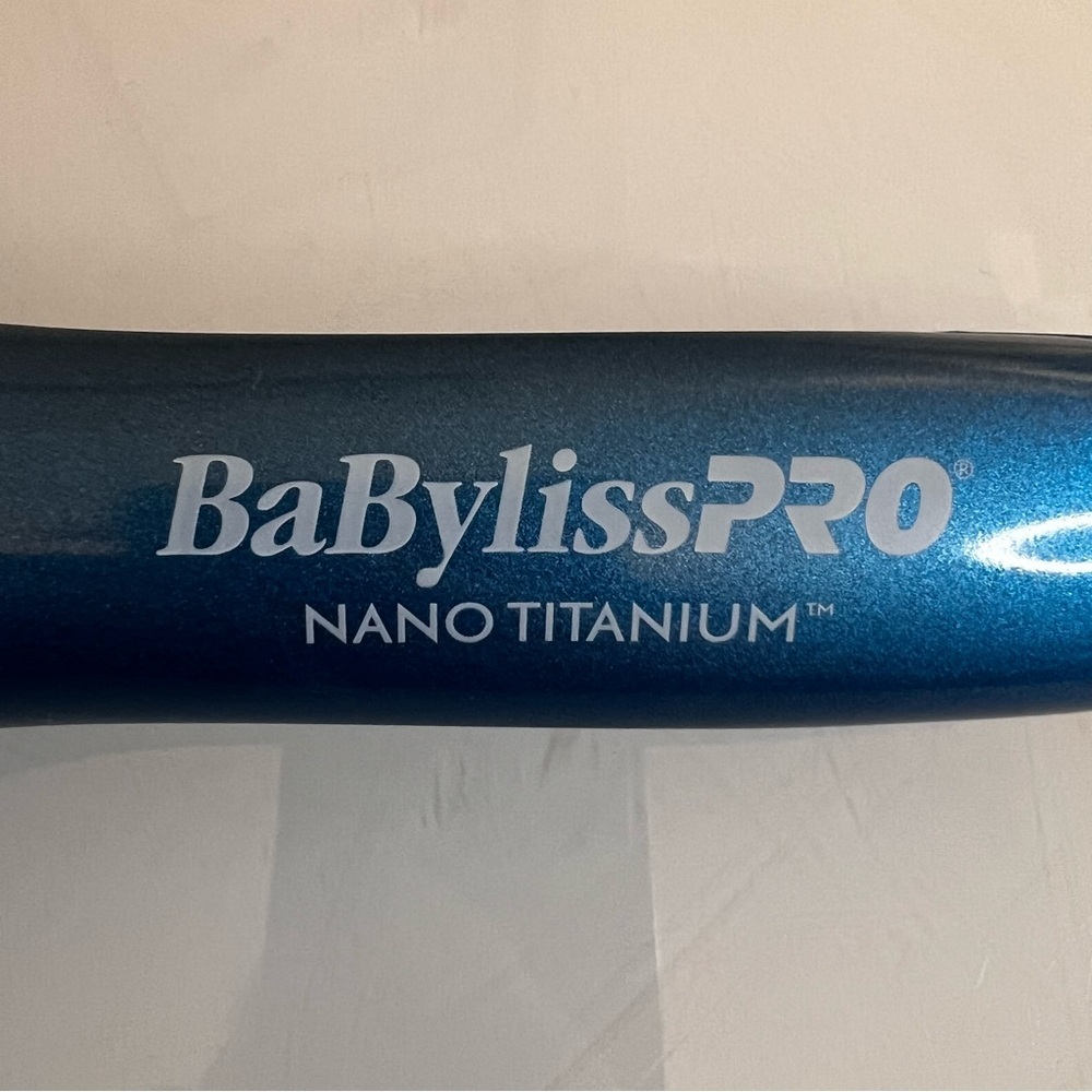 BaBylissPRO Nano Titanium Styling Tool - Metallic Blue - Picture 12 of 16